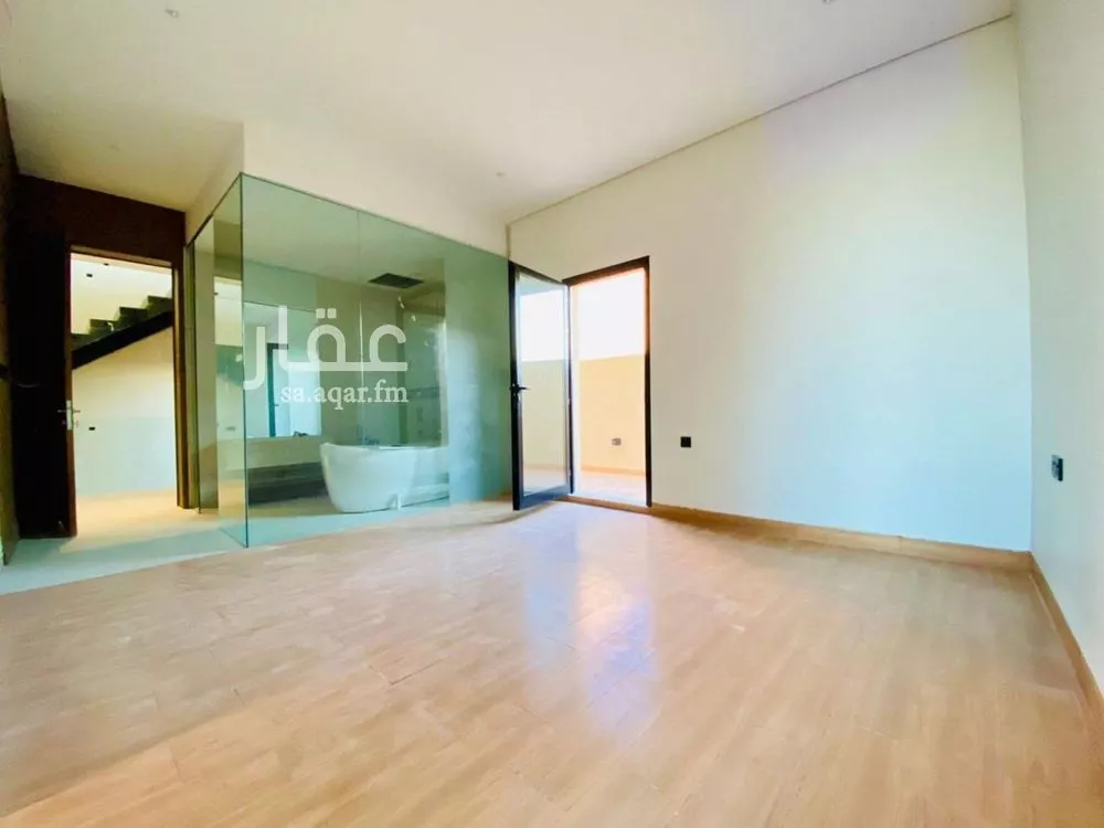 6 bedroom villa in Al Mahdiyyah 5