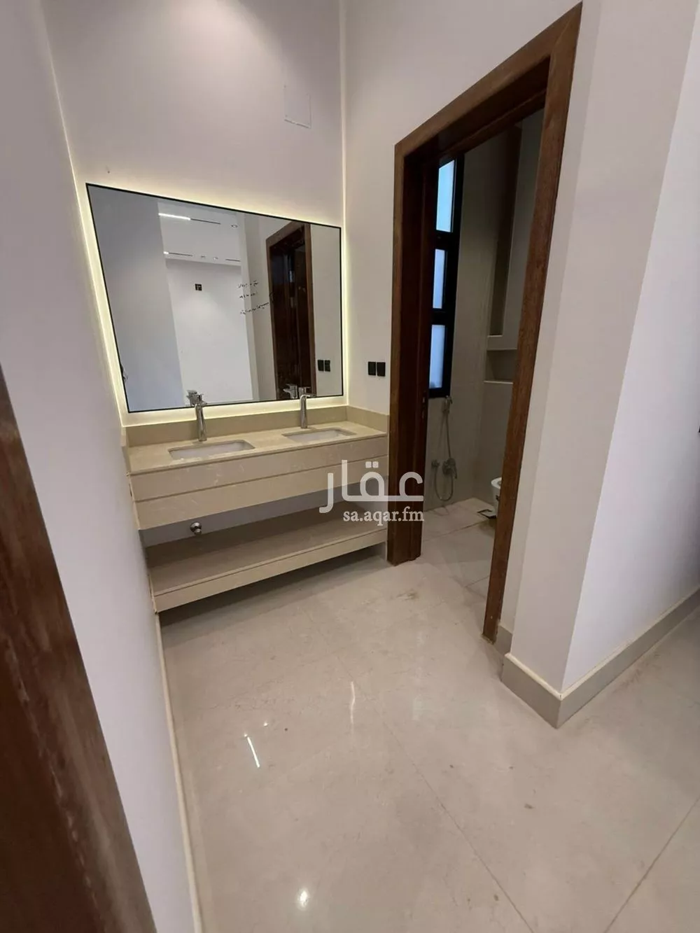 فيلا 7 غرف في المهدية 15