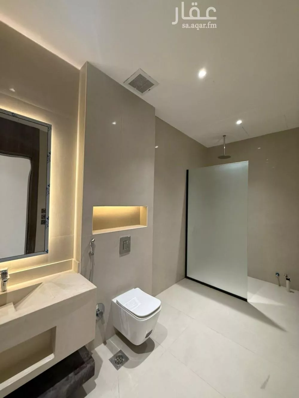 7 bedroom villa in Al Mahdiyyah 25