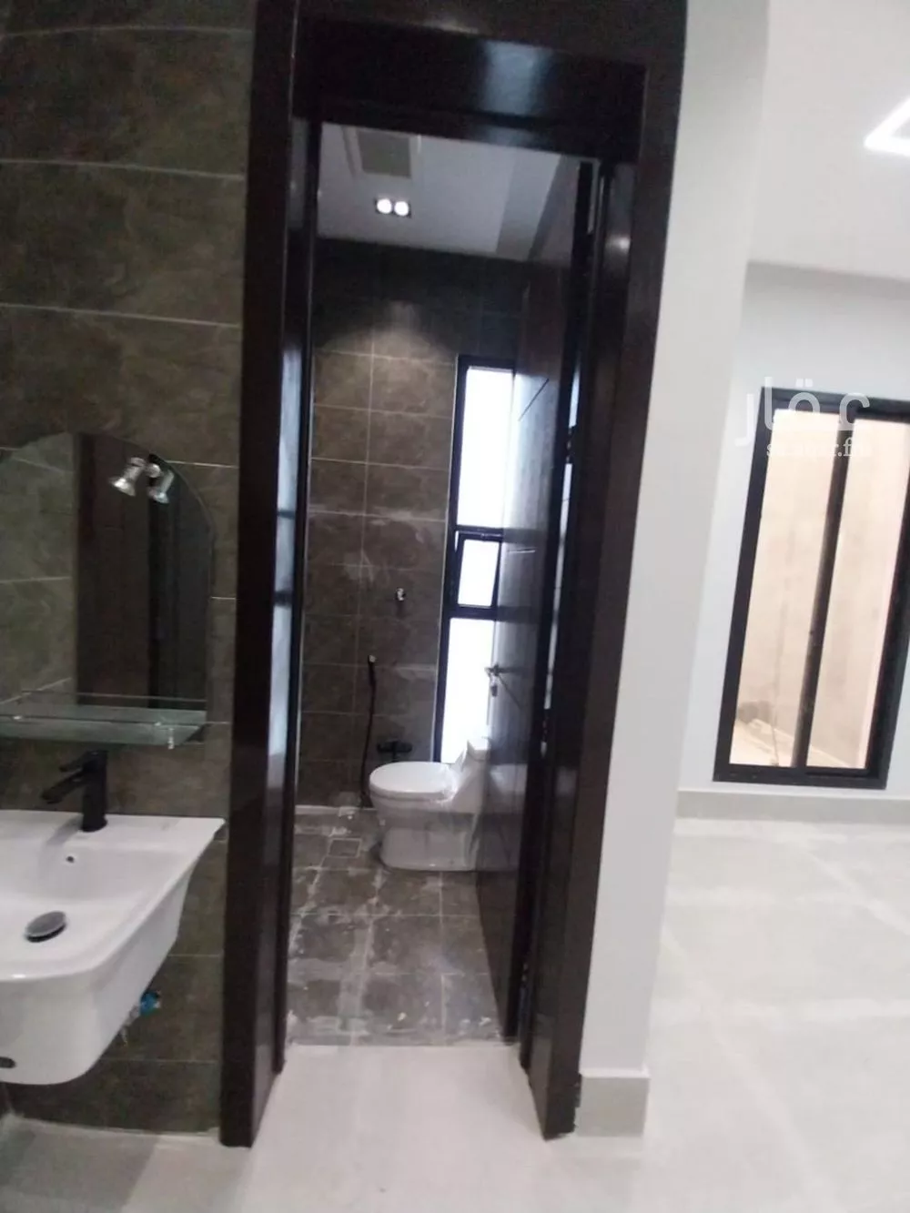 5 bedroom villa in Al Uraija Al Gharbiyah 4