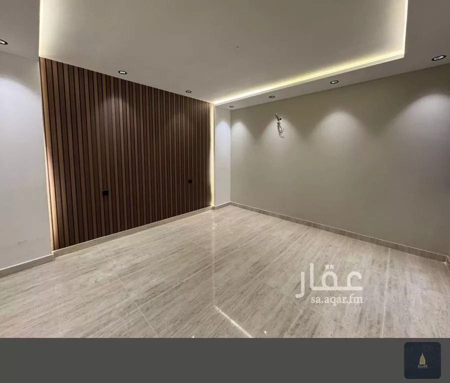419 sqm building in King Fahd 11