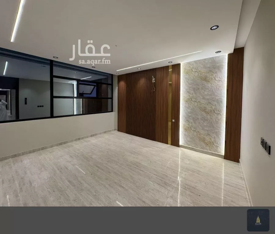 419 sqm building in King Fahd 4