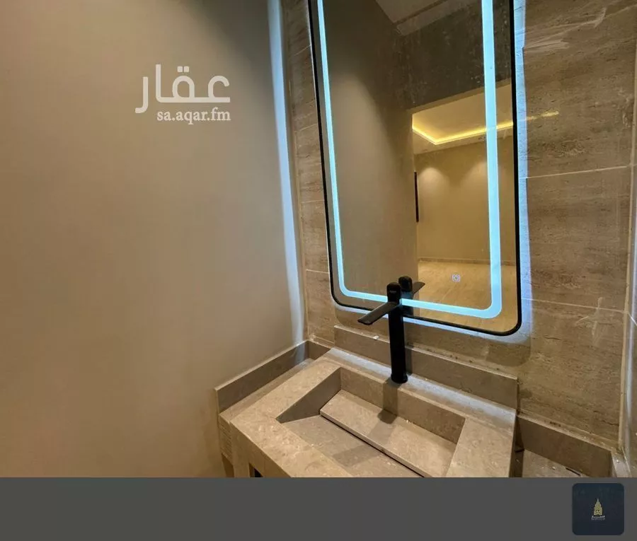 419 sqm building in King Fahd 7