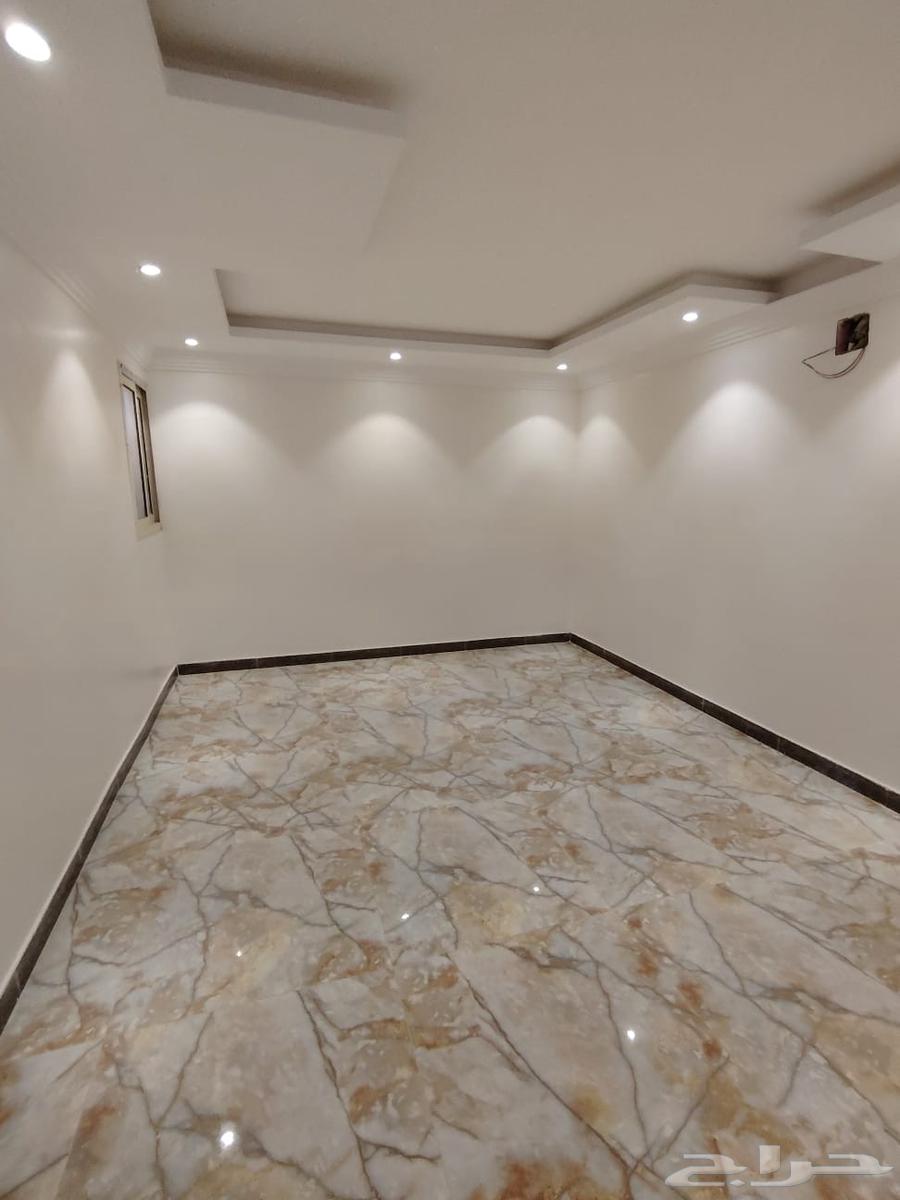 4 bedroom apartment in Al Salam 9