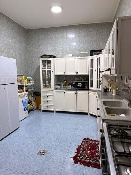 5 bedroom floor in As Saadah 5