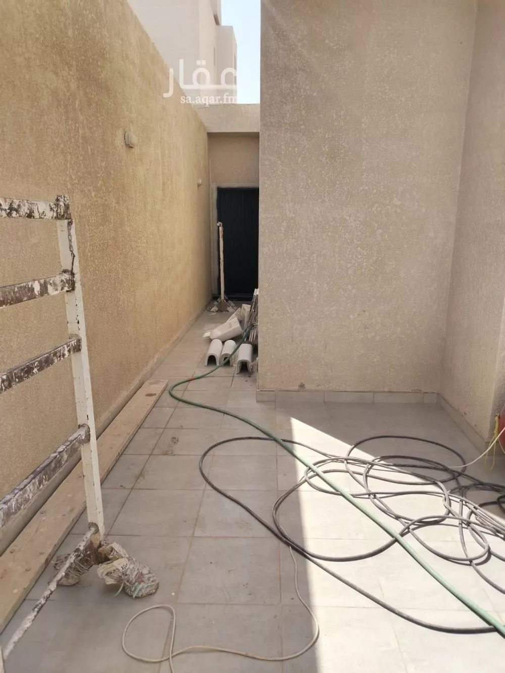 4 bedroom villa in Al Aridh 8