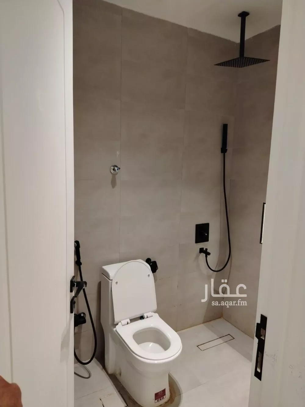 7 bedroom villa in Al Aridh 11