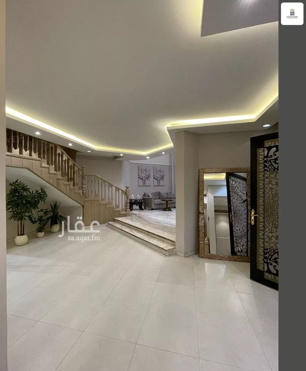 8 bedroom villa in Al Manar 6