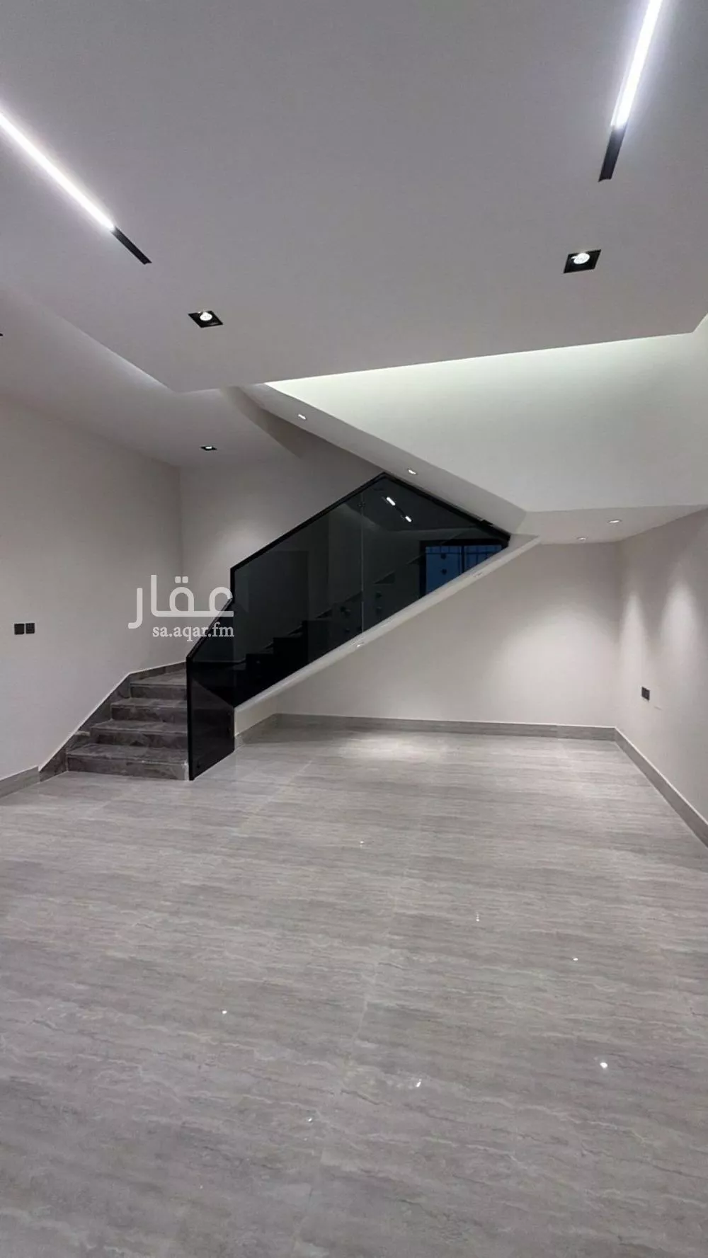 فيلا 4 غرف في الرمال 15