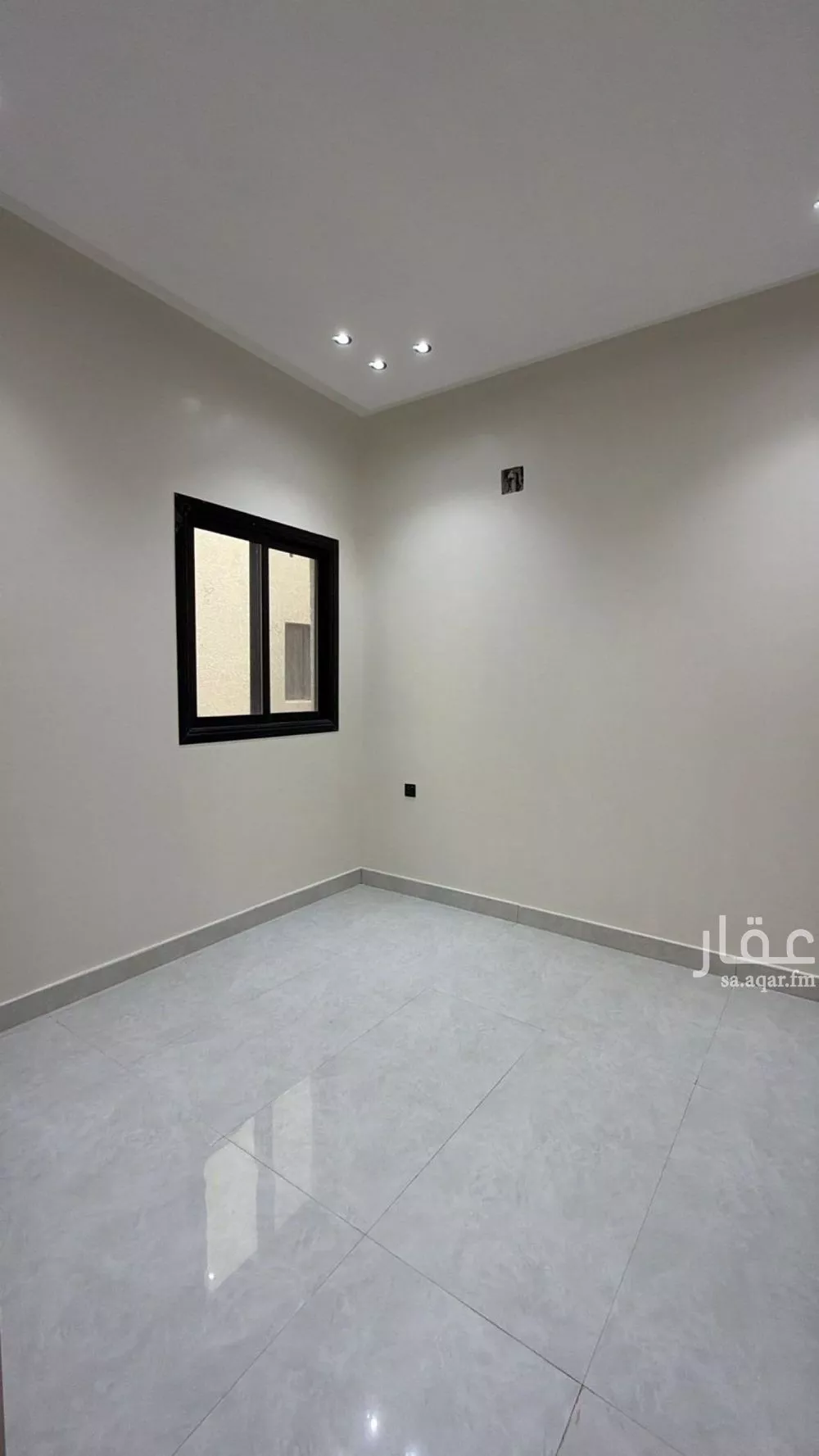 فيلا 4 غرف في الرمال 13
