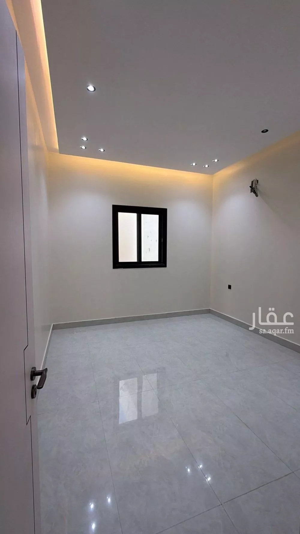 فيلا 4 غرف في الرمال 16