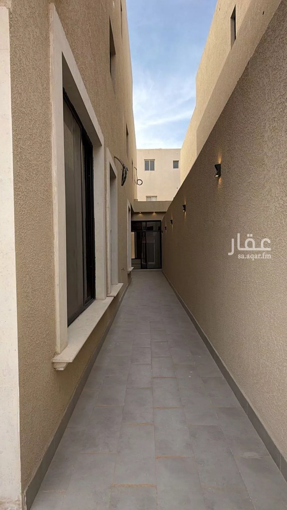 فيلا 4 غرف في الرمال 3