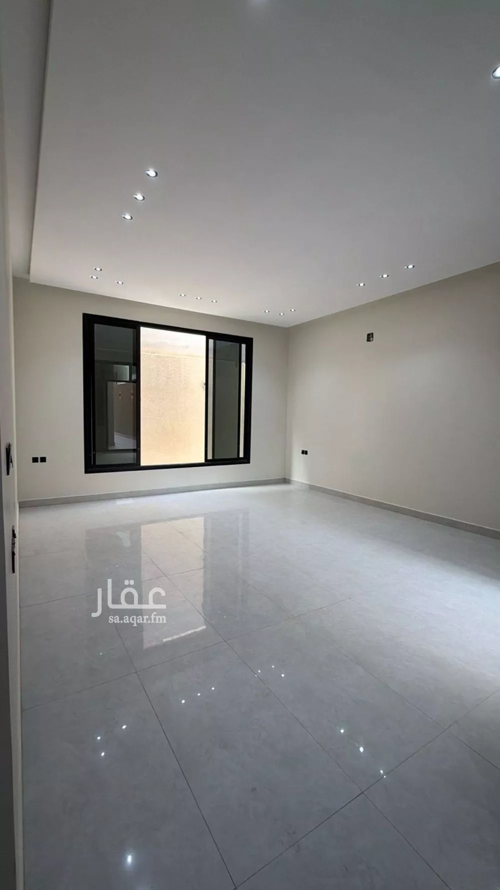 فيلا 4 غرف في الرمال 8