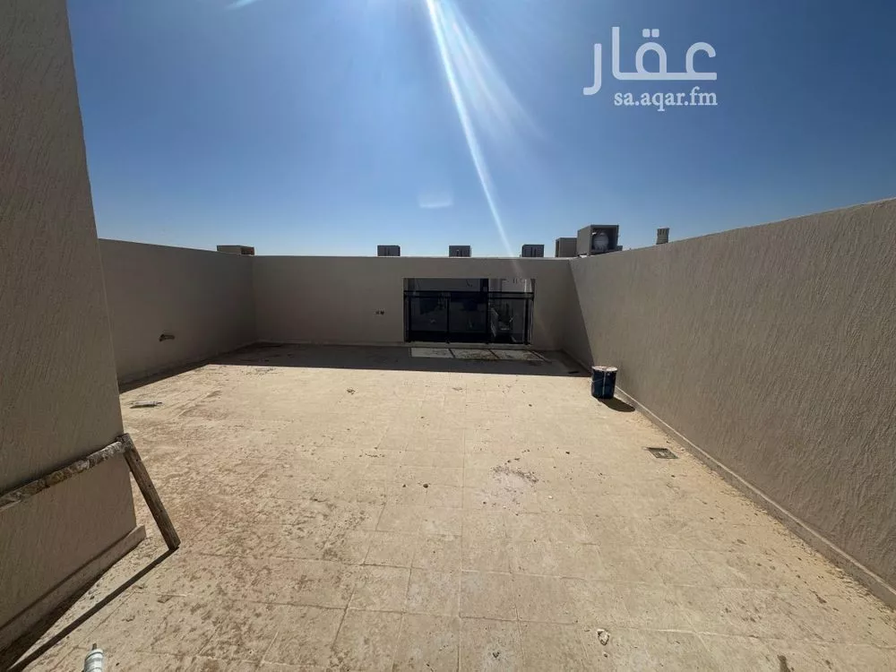 فيلا 5 غرف في الرمال 12