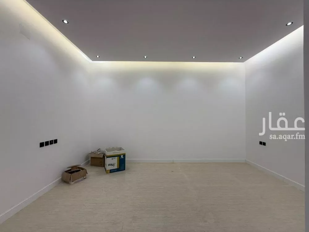 5 bedroom villa in Tuwaiq 15
