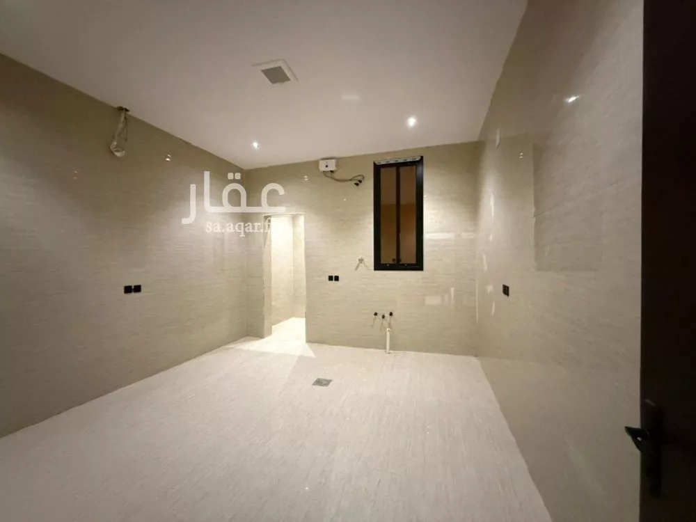 5 bedroom villa in Tuwaiq 18