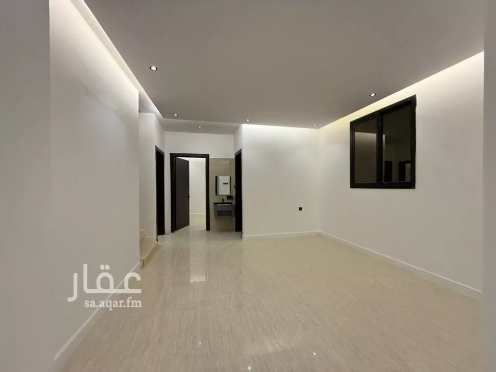 5 bedroom villa in Tuwaiq 23