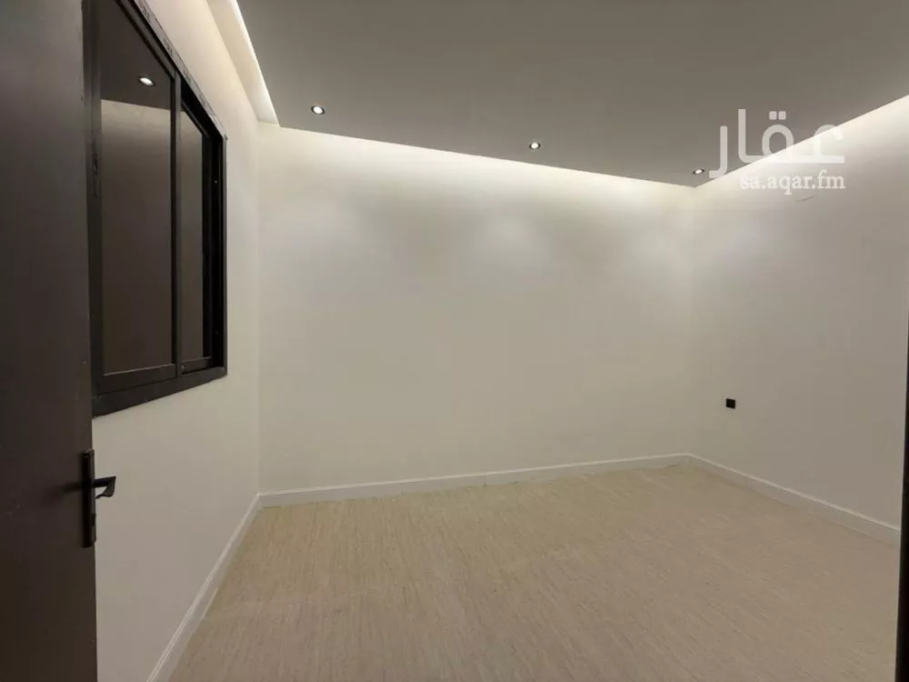 5 bedroom villa in Tuwaiq 4