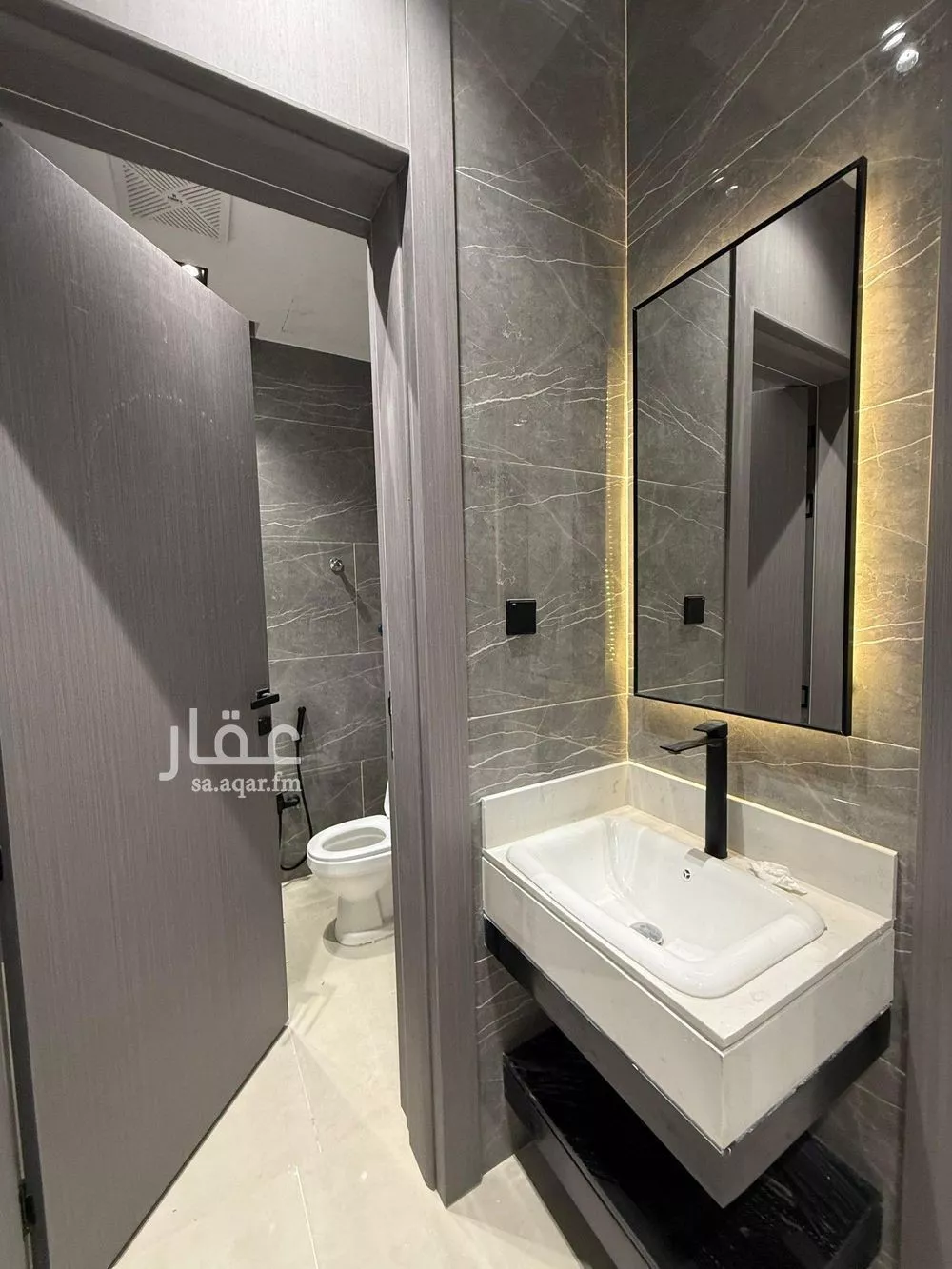 6 bedroom villa in Tuwaiq 11