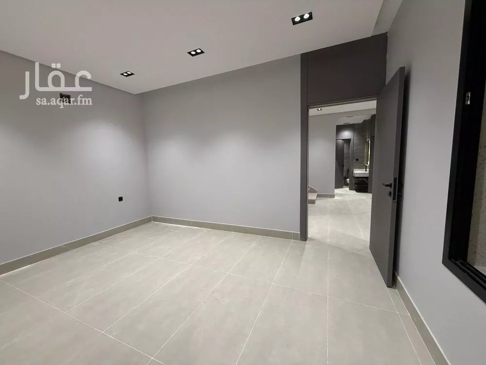 6 bedroom villa in Tuwaiq 19