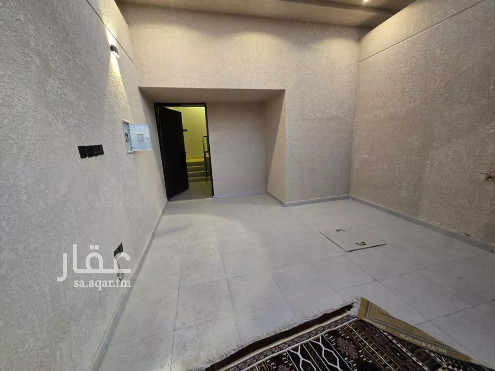 فيلا 4 غرف في ديراب 12
