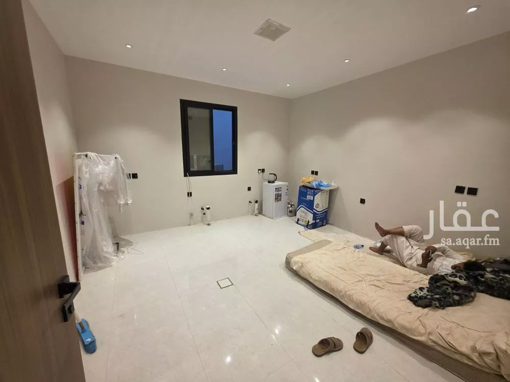 7 bedroom villa in Al Uraija Al Gharbiyah 15