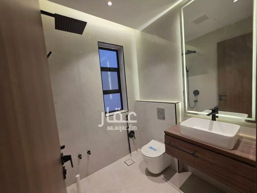 7 bedroom villa in Al Uraija Al Gharbiyah 8