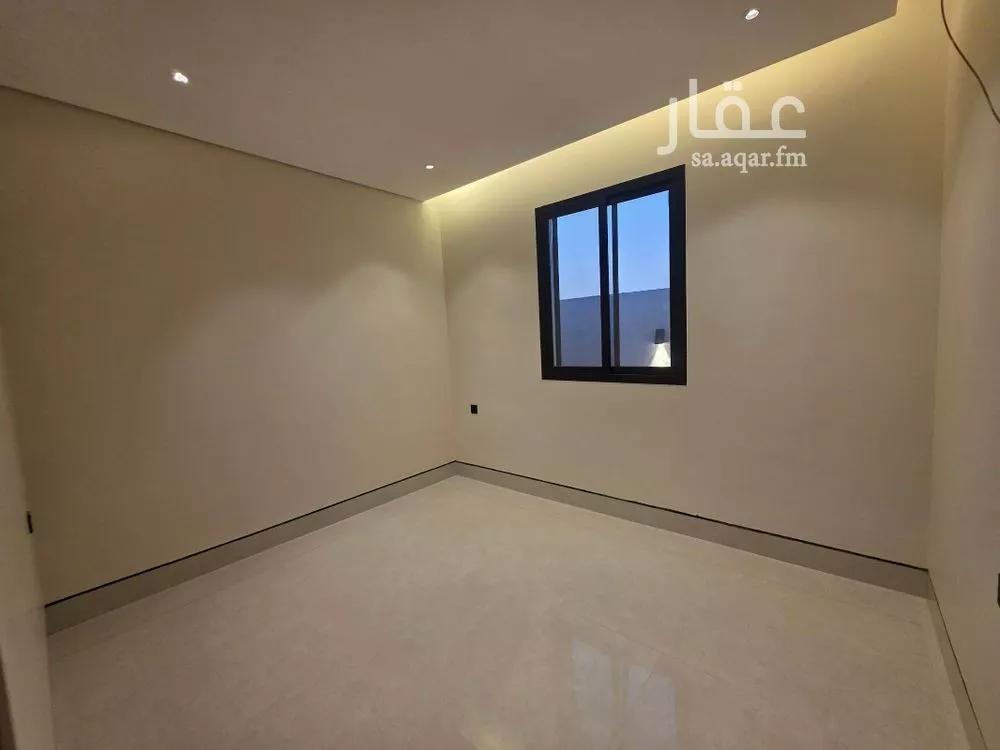 7 bedroom villa in Al Uraija Al Gharbiyah 9