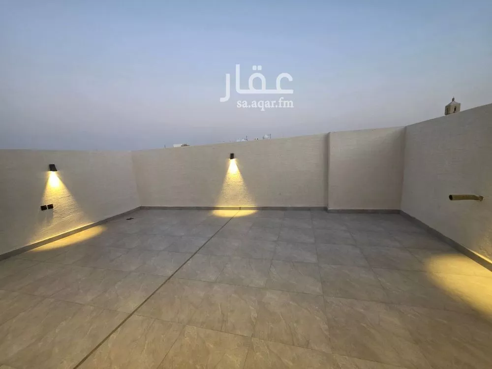 7 bedroom villa in Al Uraija Al Gharbiyah 10