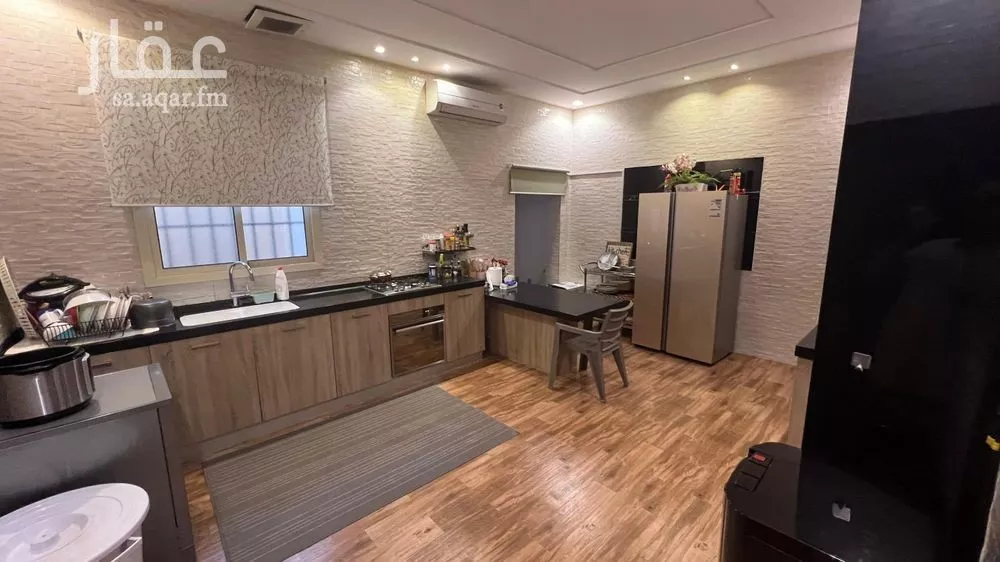 7 bedroom villa in Al Aridh 7