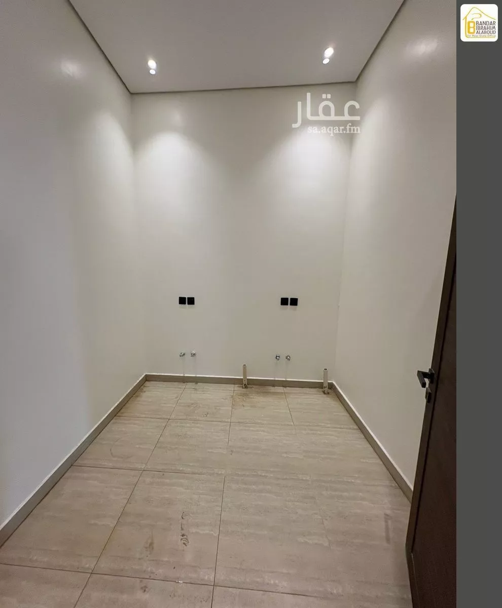 دور 1 غرف في النرجس 15