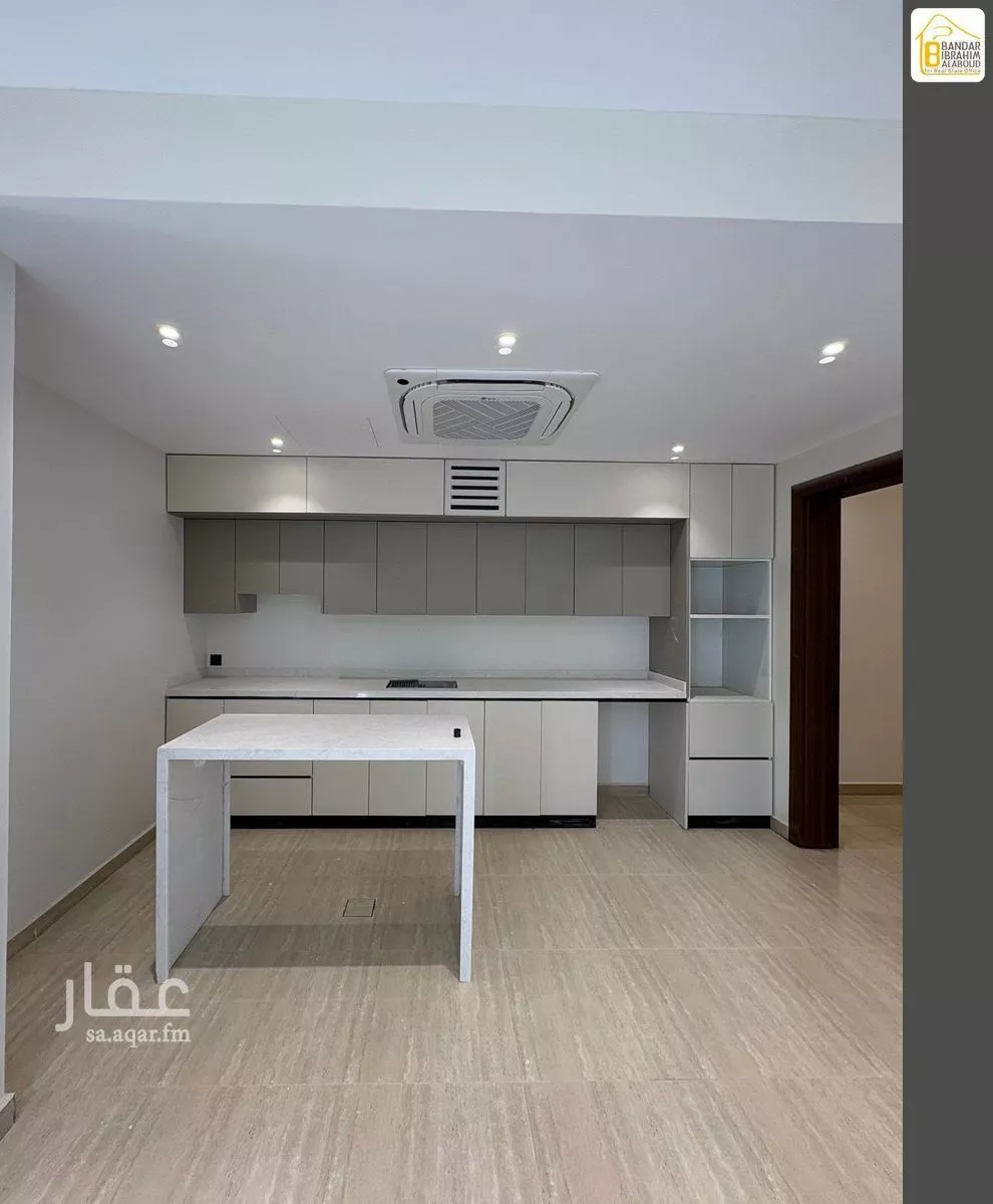 دور 1 غرف في النرجس 16