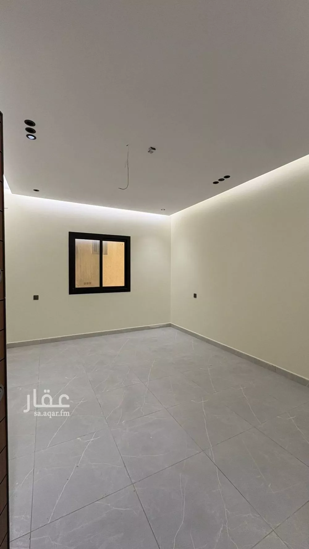 شقة 5 غرف في النعيم 8