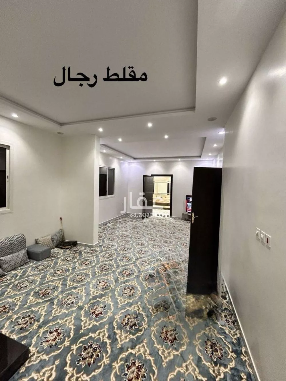 7 bedroom villa in Al Rimal 17