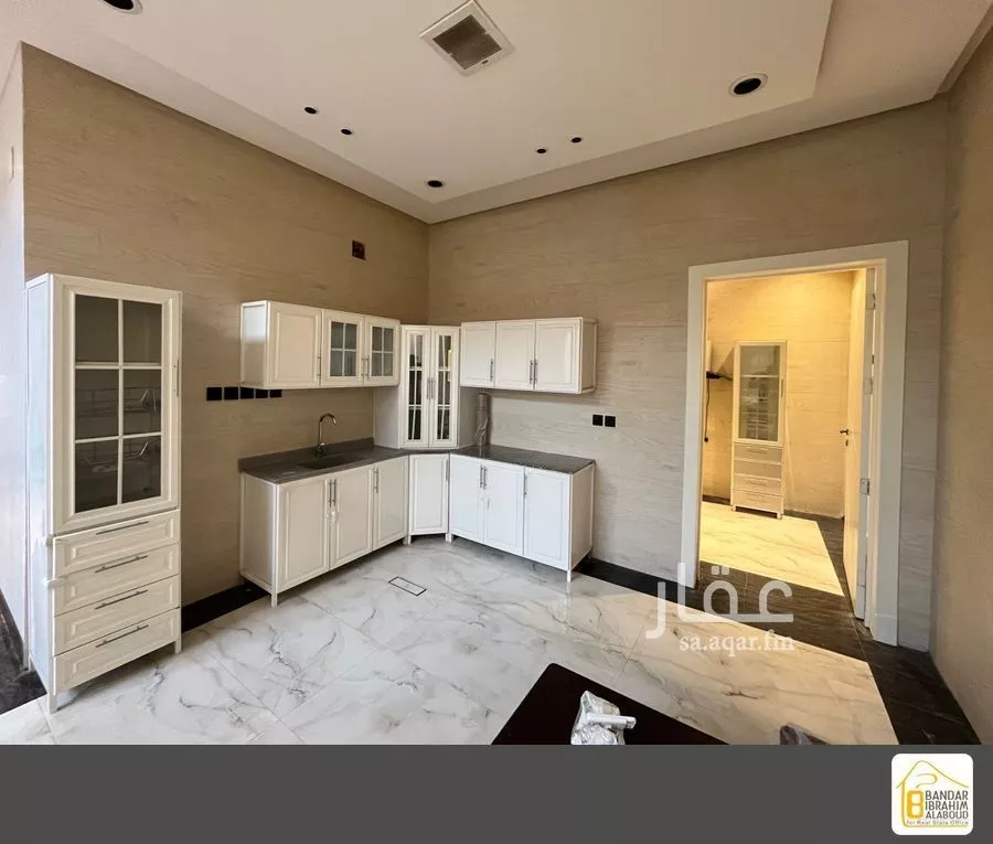8 bedroom villa in Al Munsiyah 16