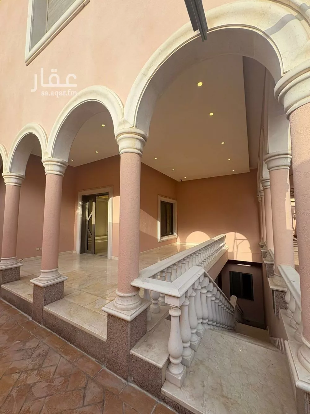 9 bedroom villa in Hittin 2