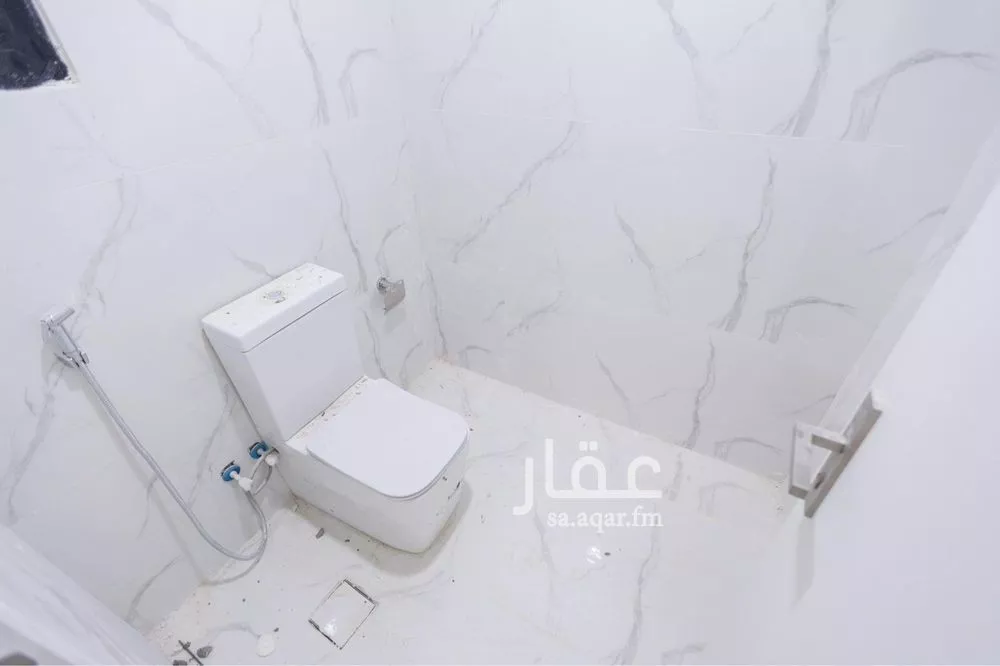 5 bedroom villa in Al Munsiyah 11