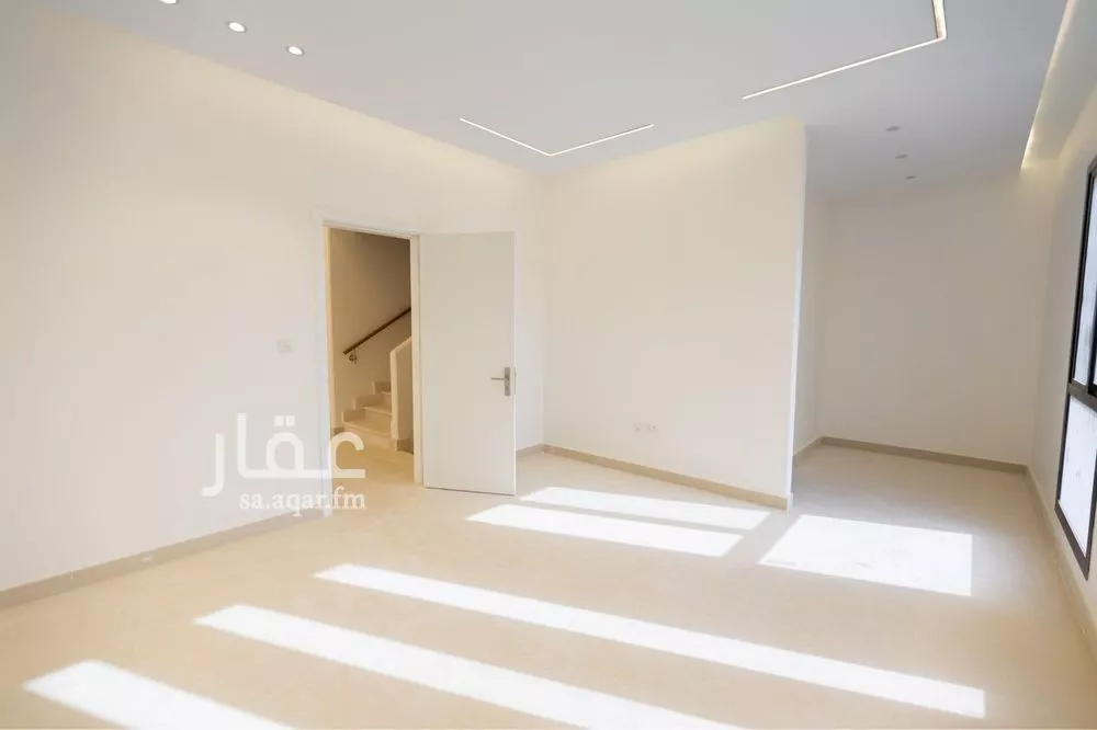 5 bedroom villa in Al Munsiyah 21
