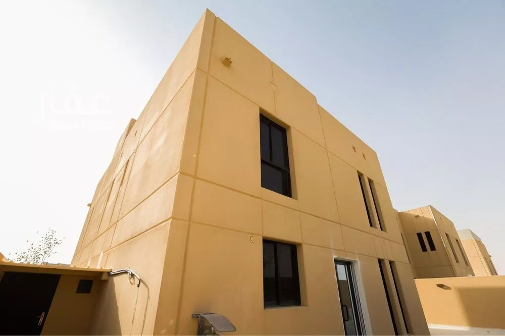 5 bedroom villa in Al Munsiyah 8