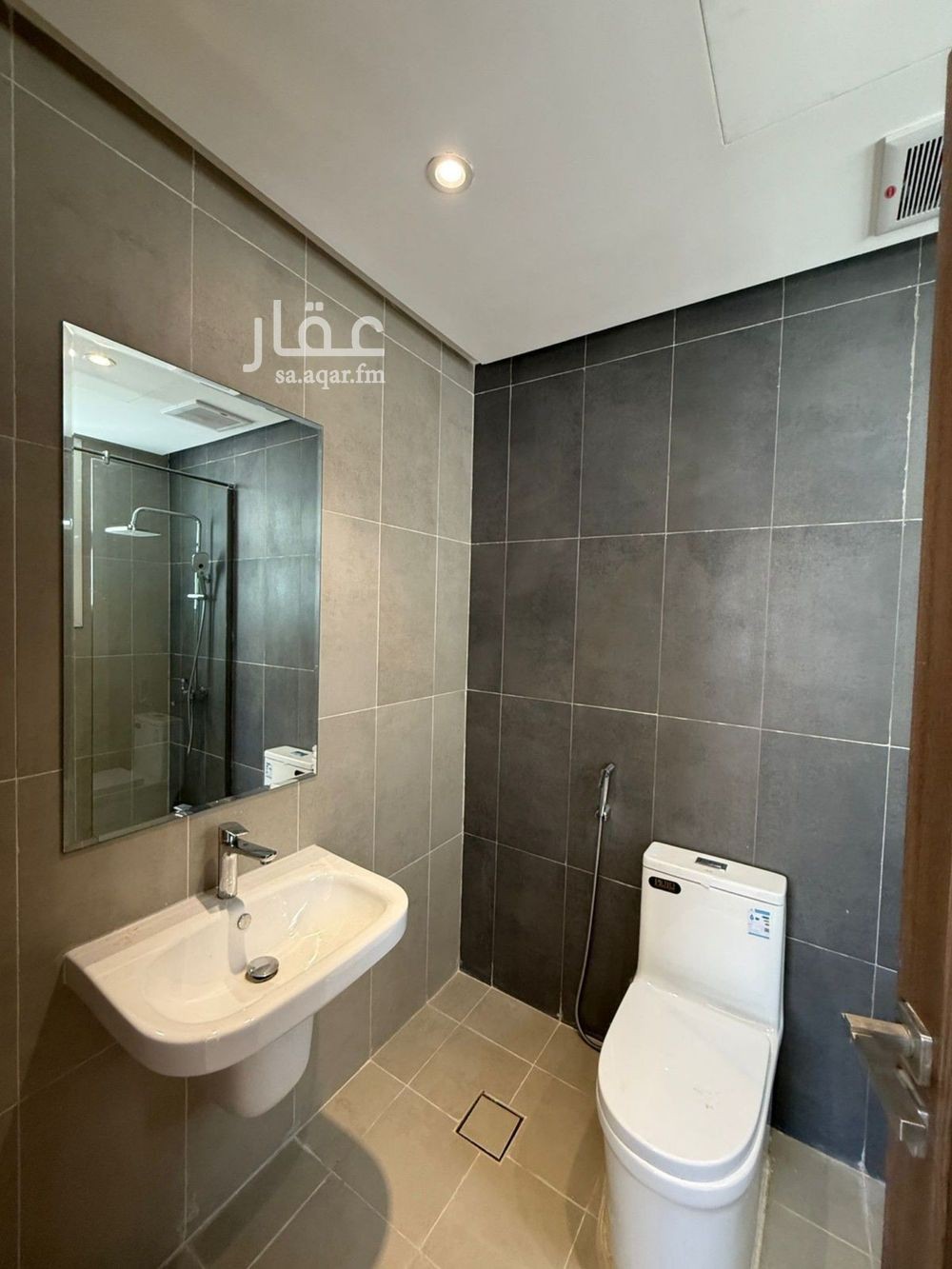 4 bedroom villa in Qurtubah, Riyadh 19