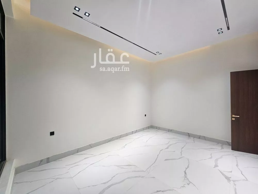فيلا 5 غرف في النرجس 7