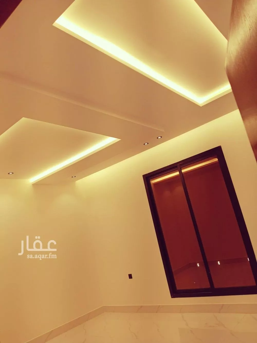 فيلا 5 غرف في الرمال 2