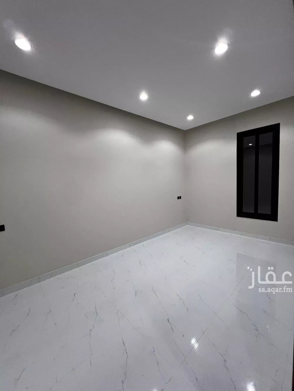 5 bedroom villa in Dhahrat Laban 13