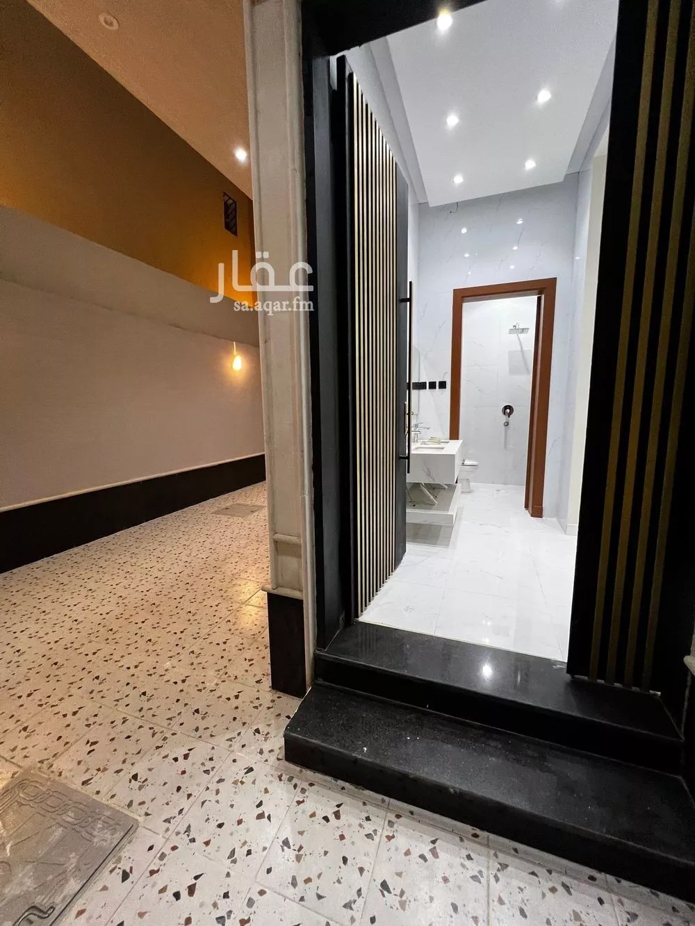 5 bedroom villa in Dhahrat Laban 4