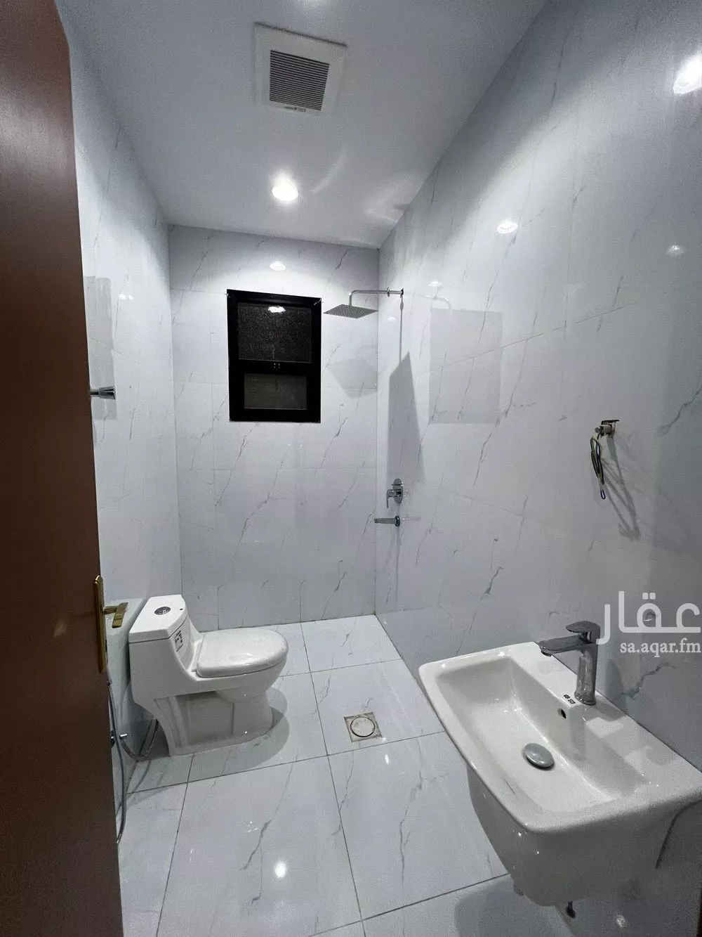 5 bedroom villa in Dhahrat Laban 10