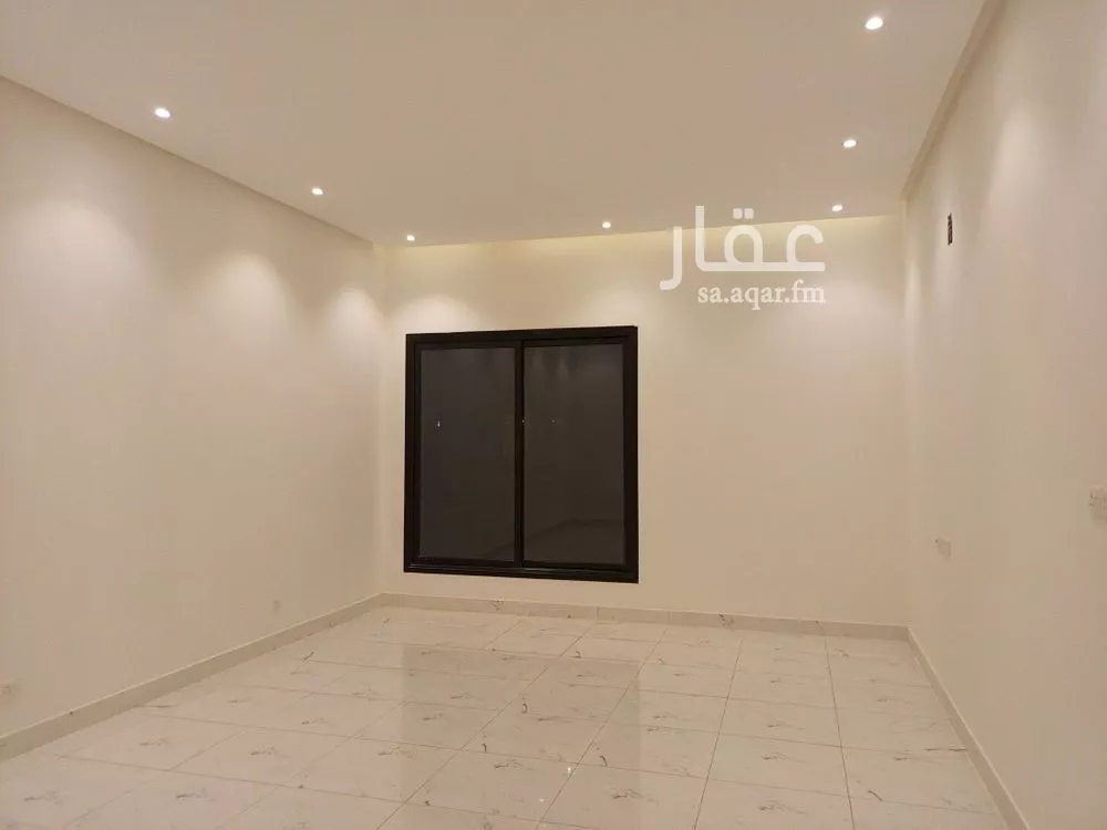 4 bedroom villa in Al Aridh 5