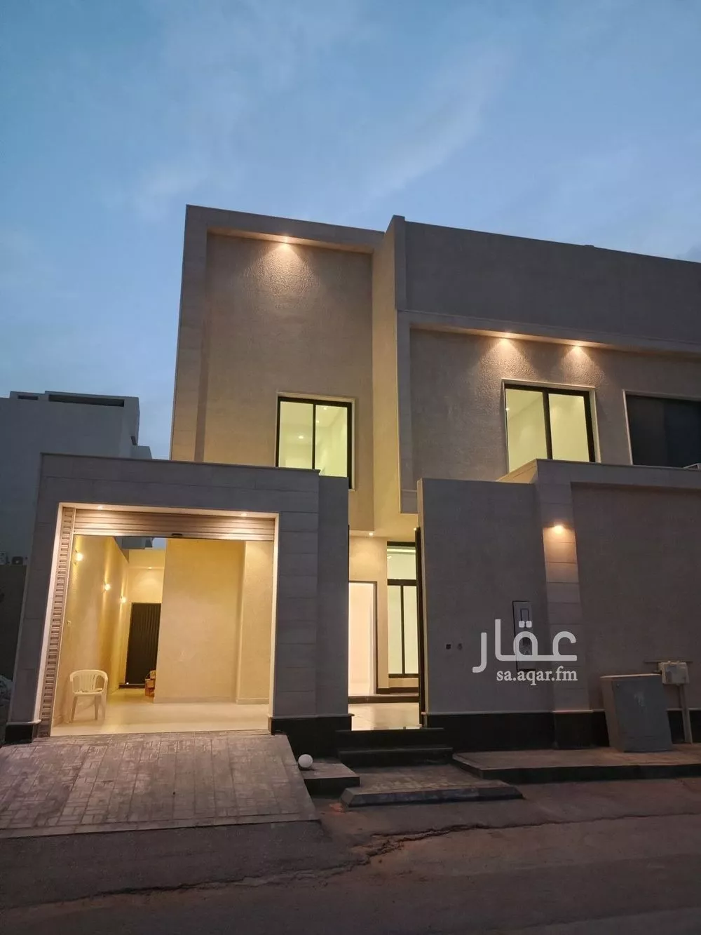 4 bedroom villa in Al Aridh 8