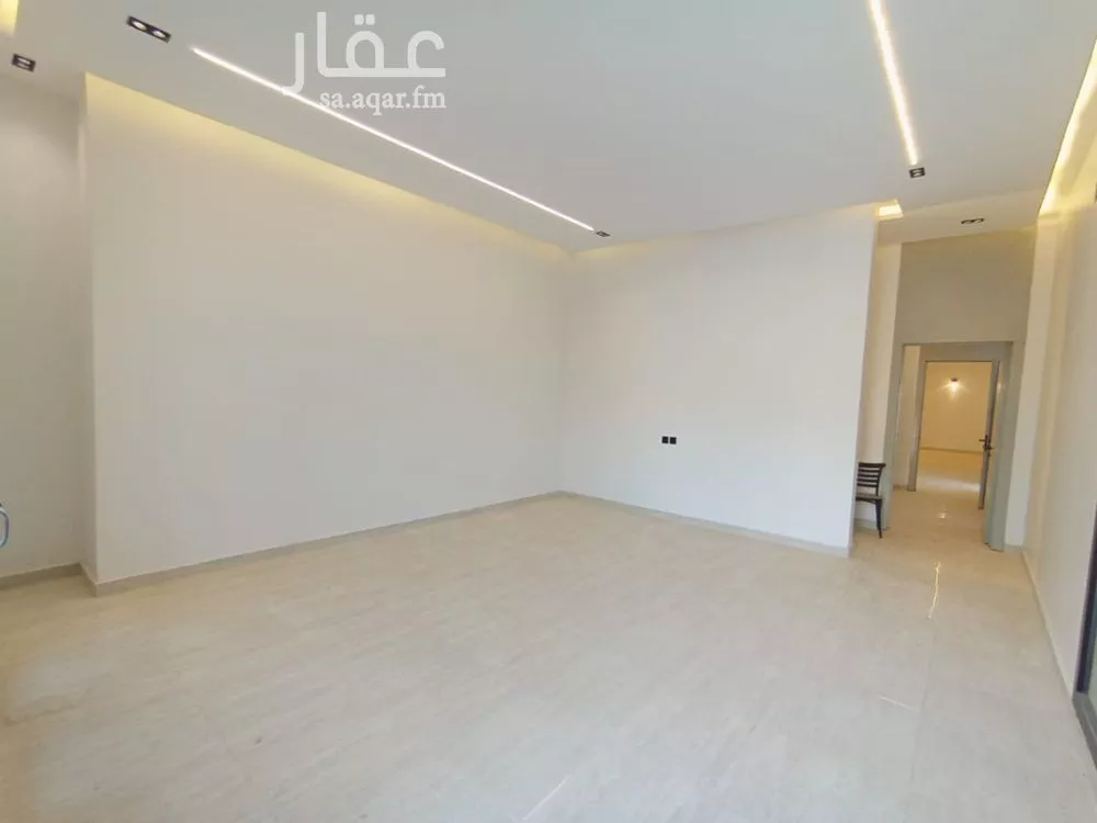 5 bedroom villa in Ash Sharq 2