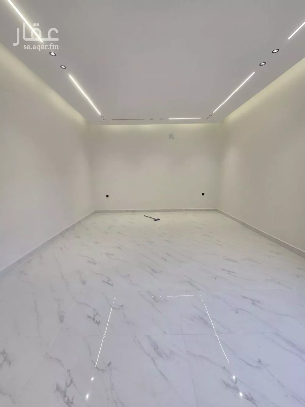 5 bedroom villa in Al Munsiyah 6