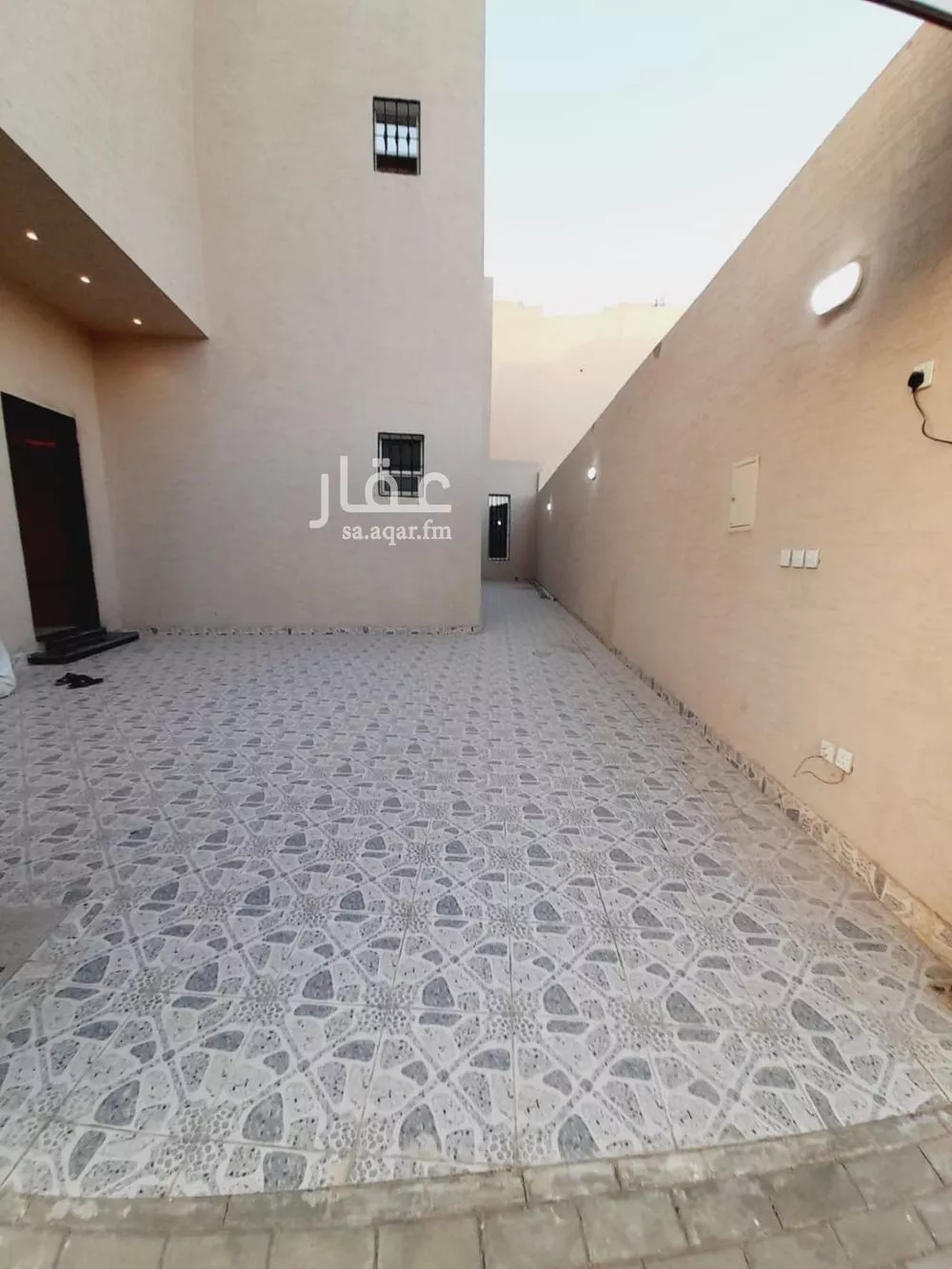 6 bedroom villa in Dhahrat Laban 2